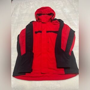 Obermeyer ATC Red & Black Ski Snowboard Jacket Mens Sz M Hood Zip Pockets lined